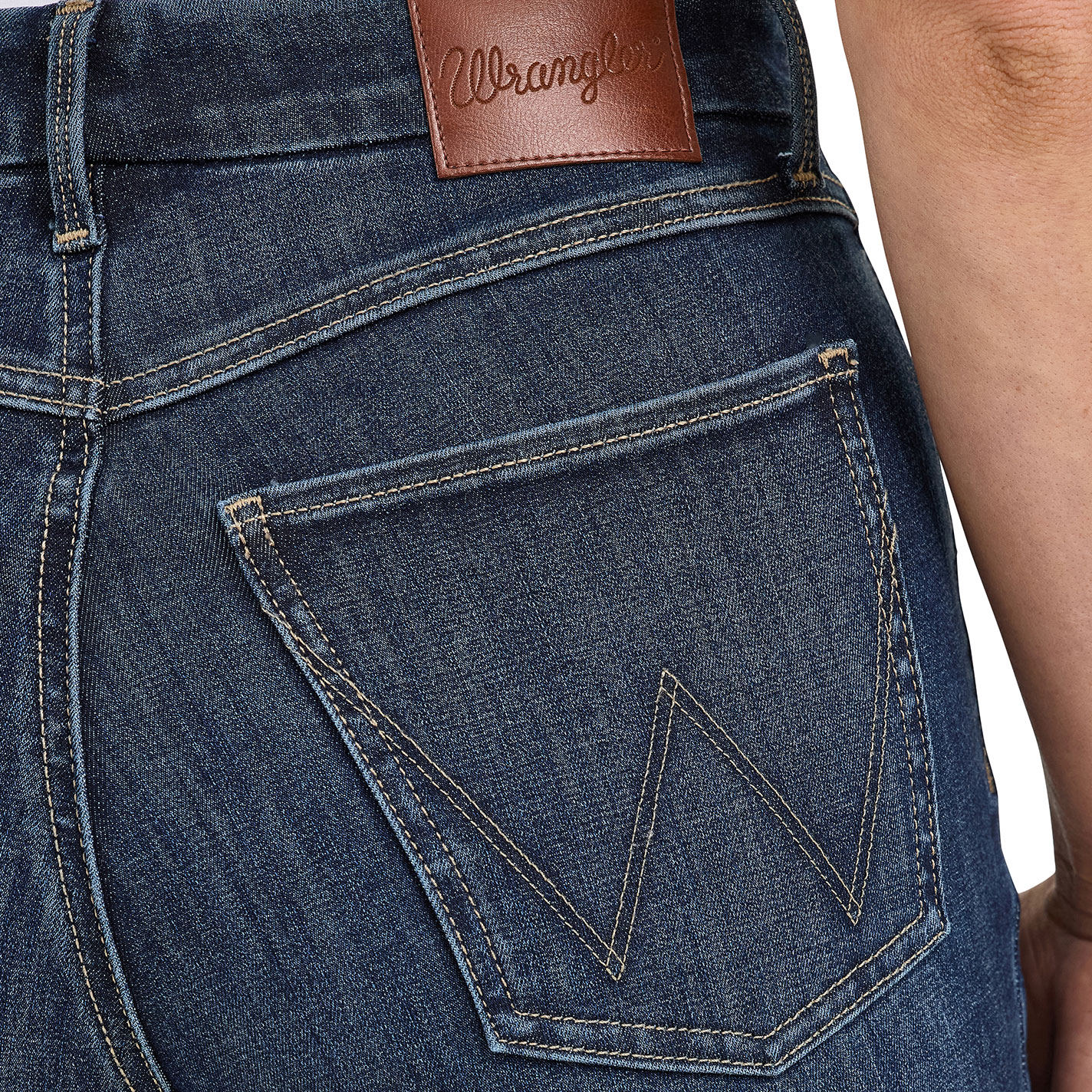 Wrangler Bespoke Women's Alexandra High Rise Trouser Leg Jeans