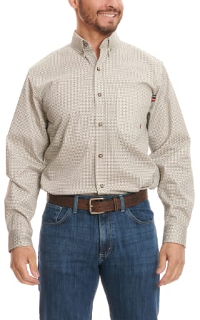 When you work in the great outdoors, you need to be prepared. At Cavender's, we have work shirts for men who work in any environment. Whether you need denim work shirts for their durability, or men's western work shirts for their style, we have a selection you'll love.