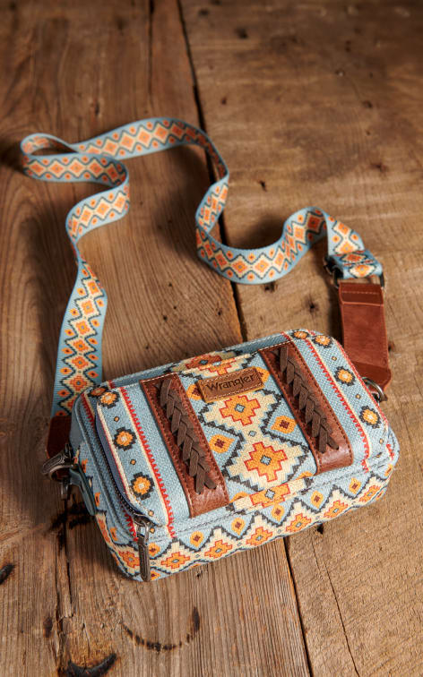 Purses & Totes
